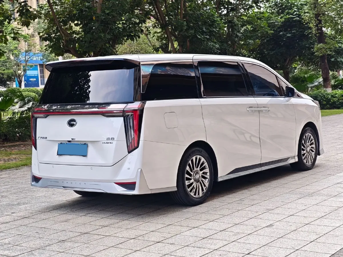 2024 GAC Trumpchi M8 2.0T 190HP L4 E-CVT Hybrid,autocango,china used car exporter,china ev exporter,chinese used car exporter,chinese used ev exporter