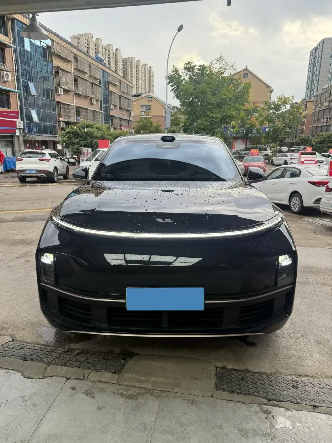 2025 Li L9 Range Extended 154HP REEV,autocango,china used car exporter,china ev exporter,chinese used car exporter,chinese used ev exporter