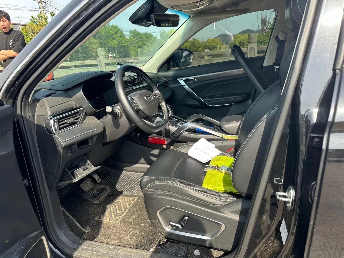 2020 Geely Azkarra 1.8T 184HP L4 7DCT,autocango,china used car exporter,china ev exporter,chinese used car exporter,chinese used ev exporter