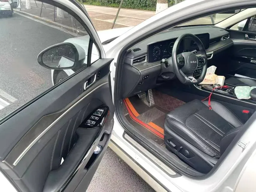 2021 Mazda CX-4 2.5L 192HP L4 6AT,autocango,china used car exporter,china ev exporter,chinese used car exporter,chinese used ev exporter