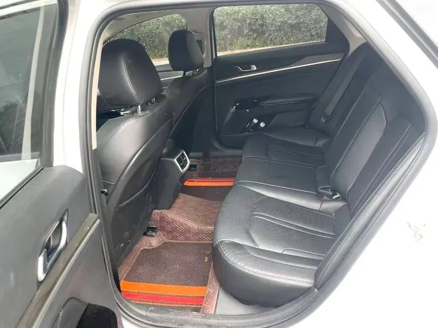 2021 Mazda CX-4 2.5L 192HP L4 6AT,autocango,china used car exporter,china ev exporter,chinese used car exporter,chinese used ev exporter