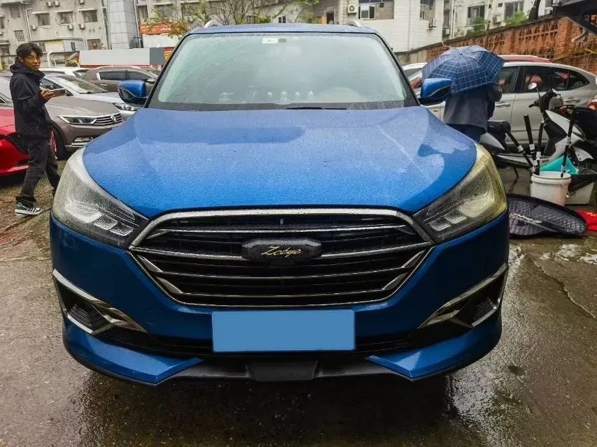 2017 Zotye T300 1.5L 112HP L4 5MT,autocango,china used car exporter,china ev exporter,chinese used car exporter,chinese used ev exporter