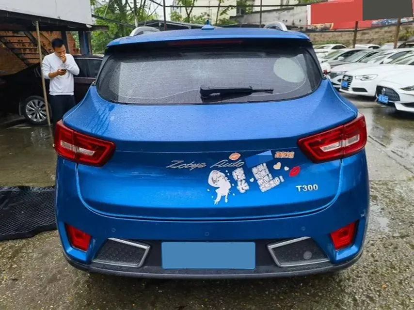 2017 Zotye T300 1.5L 112HP L4 5MT,autocango,china used car exporter,china ev exporter,chinese used car exporter,chinese used ev exporter