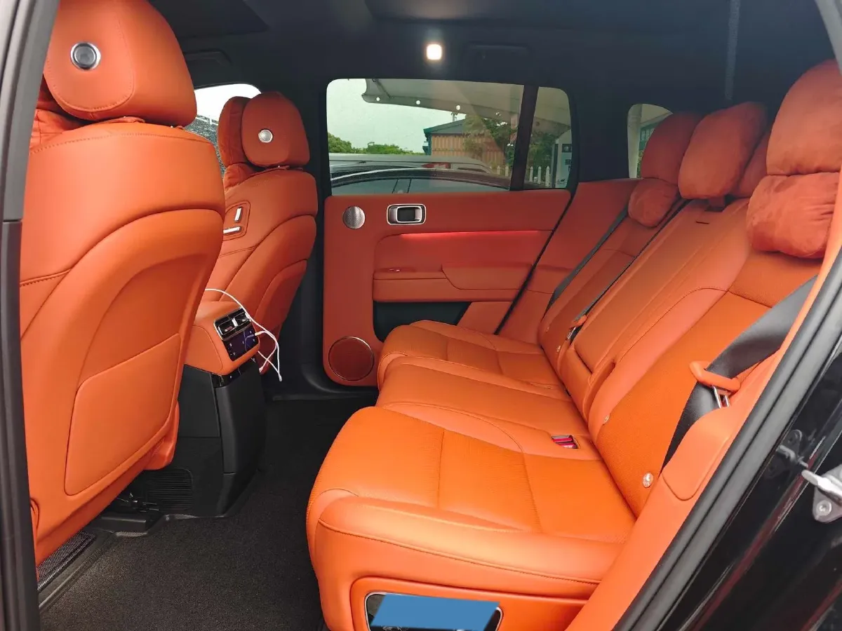 2024 Li L8 Range Extended 154HP REEV 42.8KWH,autocango,china used car exporter,china ev exporter,chinese used car exporter,chinese used ev exporter