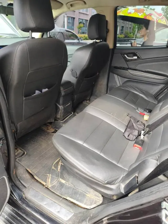 2020 Isuzu Mu-X 1.9T 166HP L4 6AT,autocango,china used car exporter,china ev exporter,chinese used car exporter,chinese used ev exporter