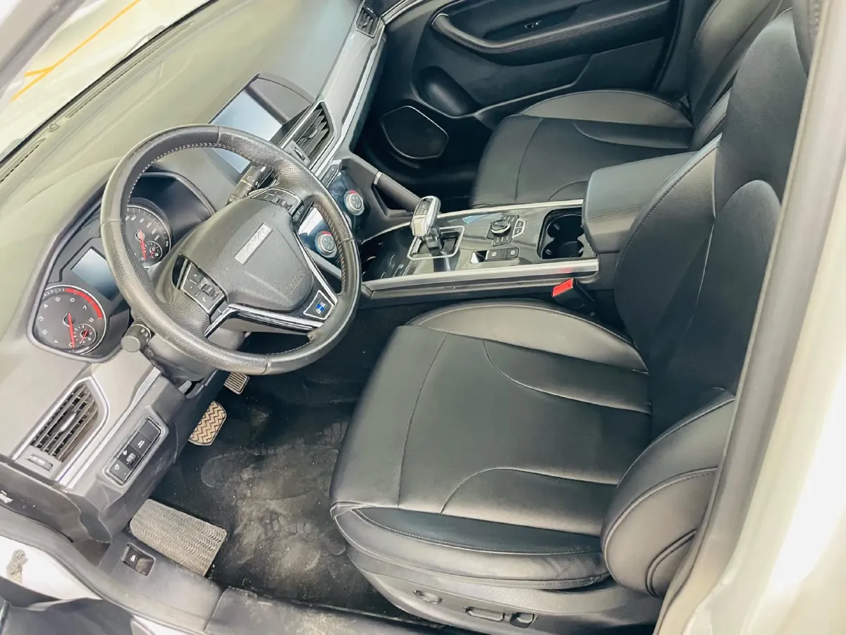 2018 Haval H6 1.5T 150HP L4 7DCT,autocango,china used car exporter,china ev exporter,chinese used car exporter,chinese used ev exporter