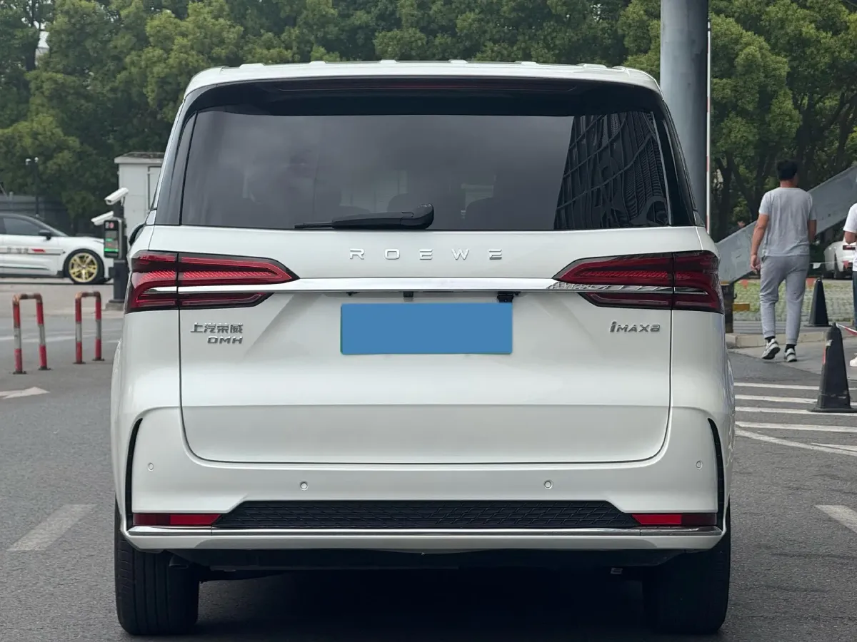 2025 Roewe iMAX8 1.5T 150HP L4 1DHT PHEV 24.7KWH,autocango,china used car exporter,china ev exporter,chinese used car exporter,chinese used ev exporter