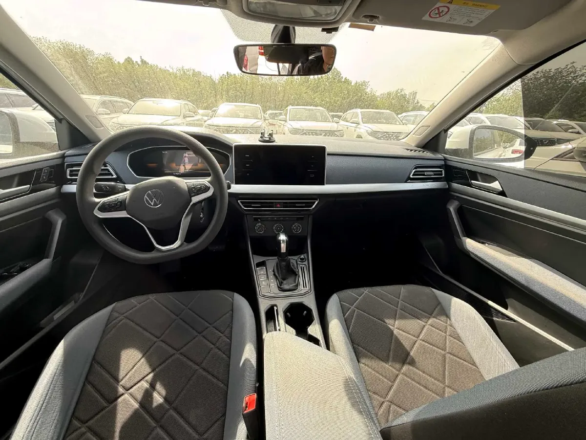 2023 Volkswagen Lavida 1.5L 113HP L4 6AT,autocango,china used car exporter,china ev exporter,chinese used car exporter,chinese used ev exporter