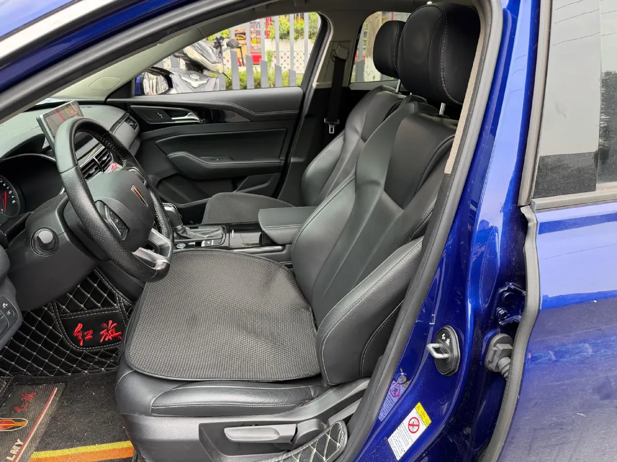 2019 HongQi H5 1.8T 180HP L4 6AT,autocango,china used car exporter,china ev exporter,chinese used car exporter,chinese used ev exporter