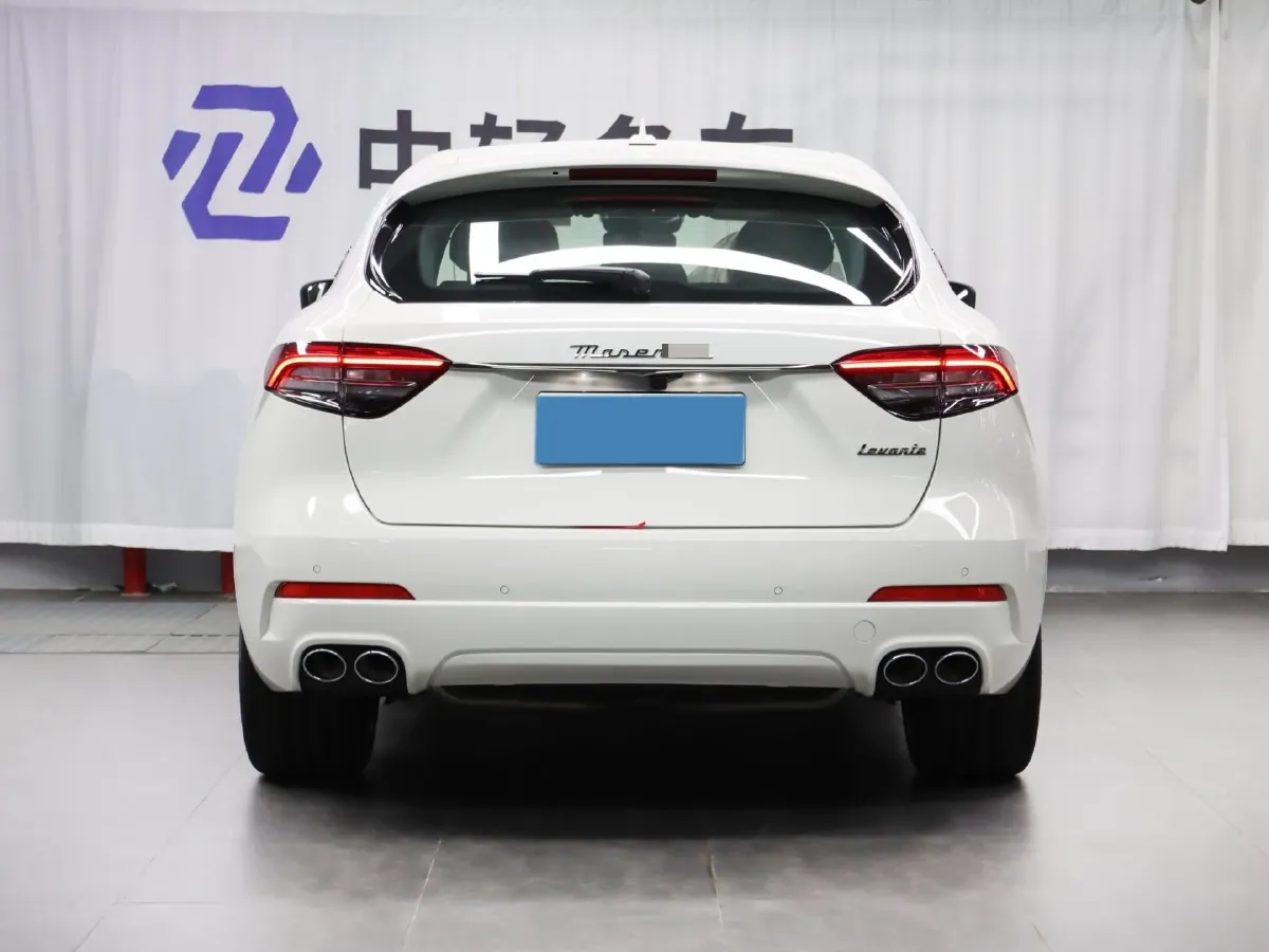 2023 Alfa Romeo Giulia 2.9T 520HP V6 8AT,autocango,china used car exporter,china ev exporter,chinese used car exporter,chinese used ev exporter