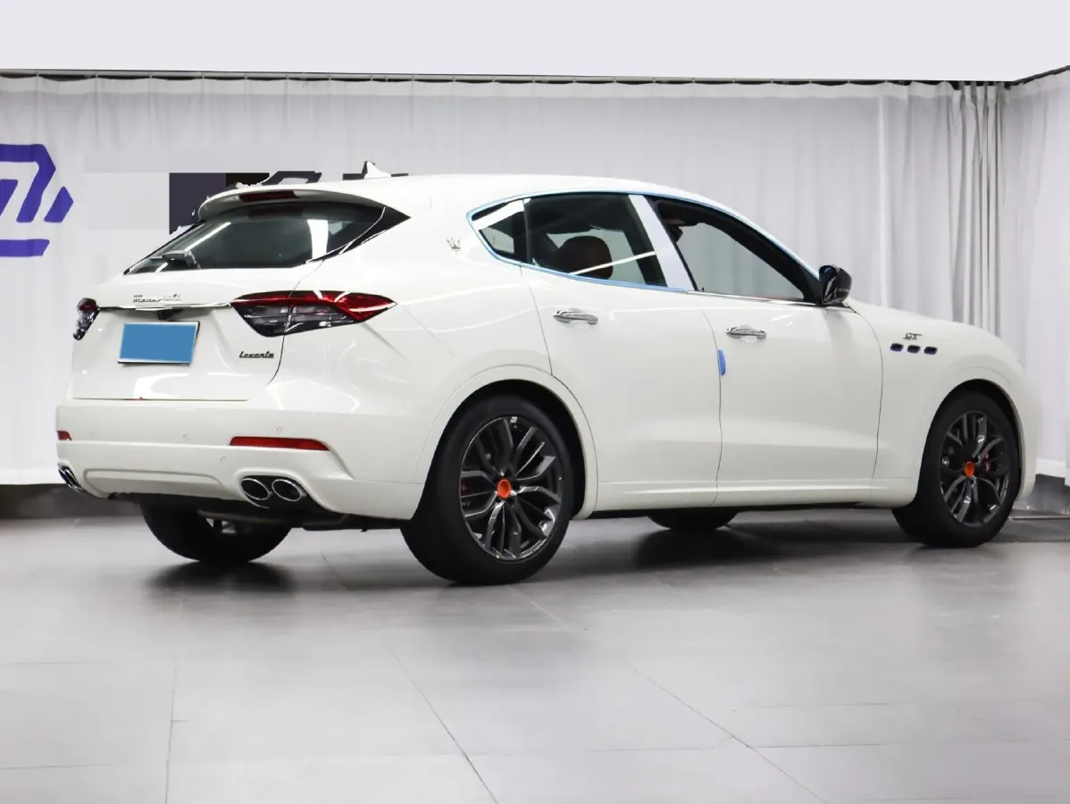 2023 Alfa Romeo Giulia 2.9T 520HP V6 8AT,autocango,china used car exporter,china ev exporter,chinese used car exporter,chinese used ev exporter