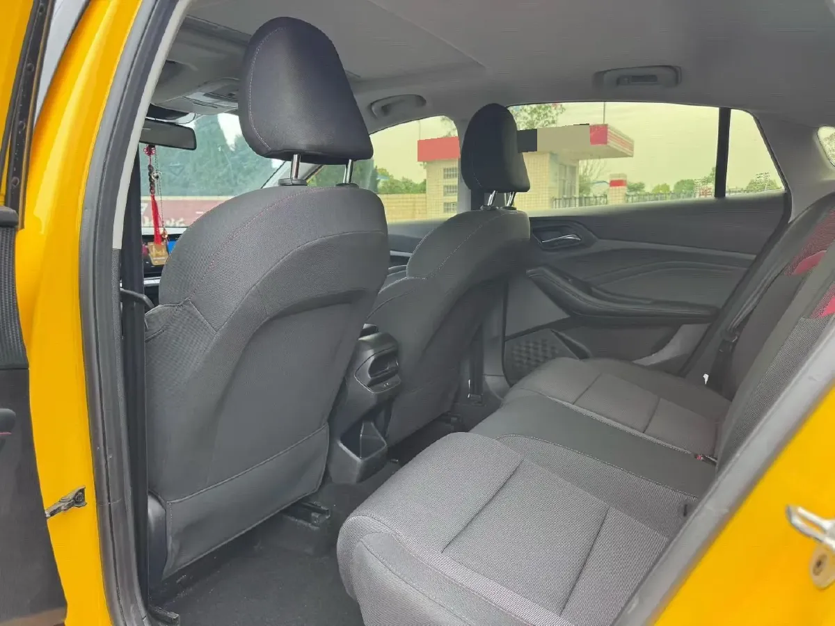 2021 MG 5 1.5T 173HP L4 7DCT,autocango,china used car exporter,china ev exporter,chinese used car exporter,chinese used ev exporter