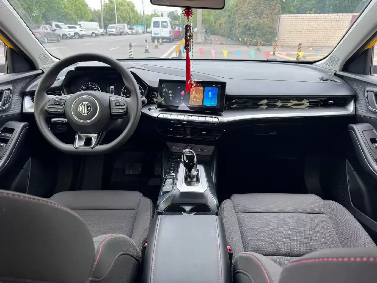 2021 MG 5 1.5T 173HP L4 7DCT,autocango,china used car exporter,china ev exporter,chinese used car exporter,chinese used ev exporter