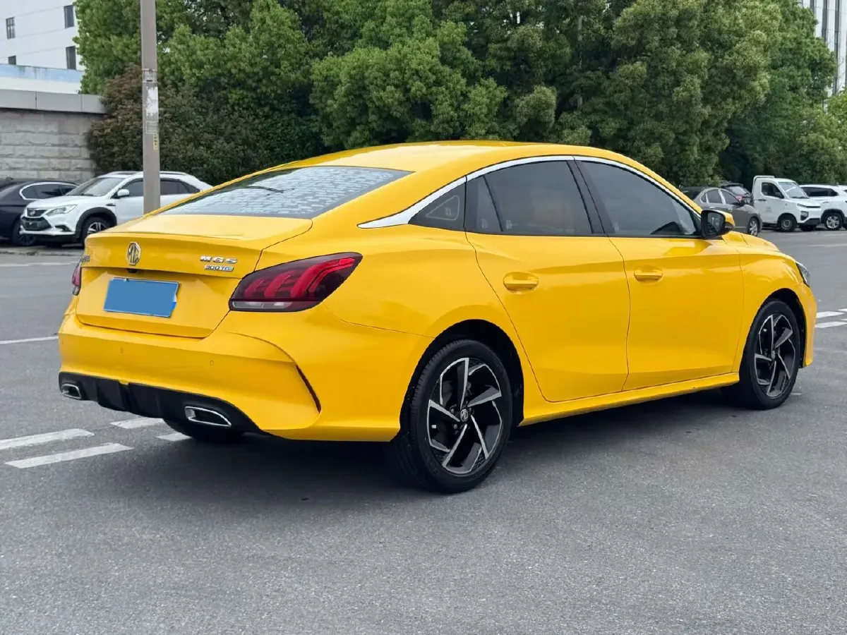 2021 MG 5 1.5T 173HP L4 7DCT,autocango,china used car exporter,china ev exporter,chinese used car exporter,chinese used ev exporter