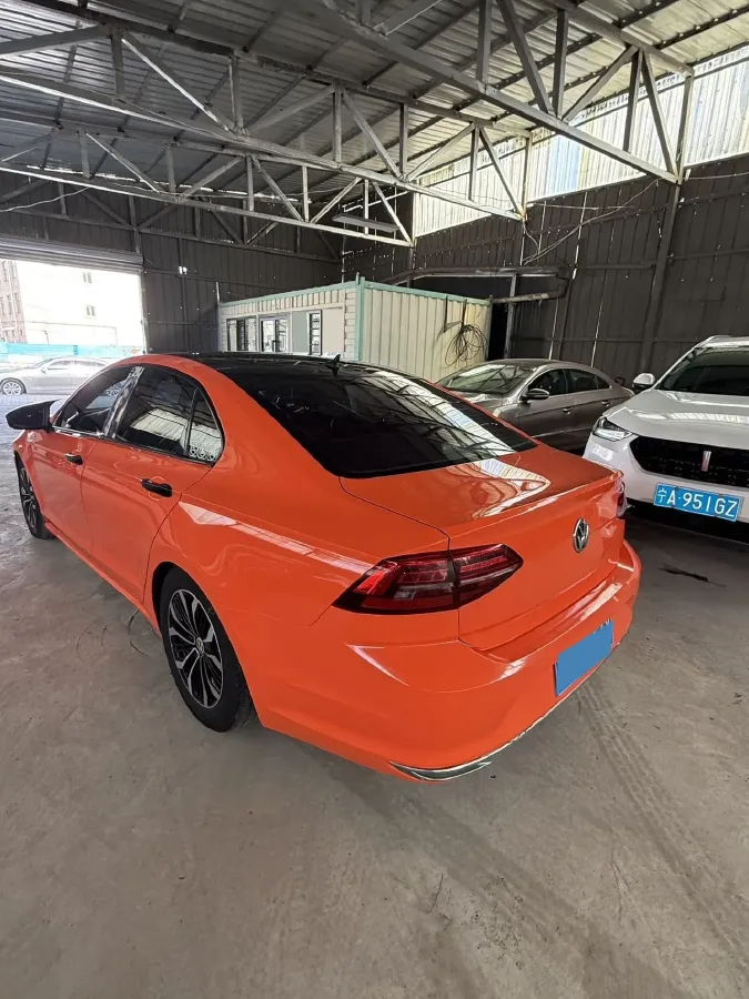 2019 Volkswagen T-Cross 1.4T 150HP L4 7DCT,autocango,china used car exporter,china ev exporter,chinese used car exporter,chinese used ev exporter