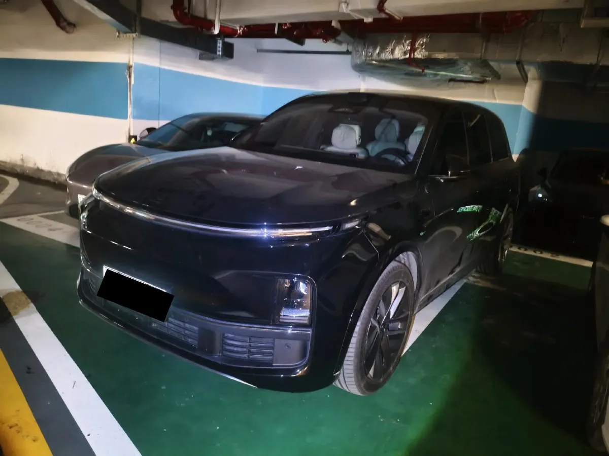 2024 Li L9 Range Extended 154HP REEV 52.3KWH,autocango,china used car exporter,china ev exporter,chinese used car exporter,chinese used ev exporter