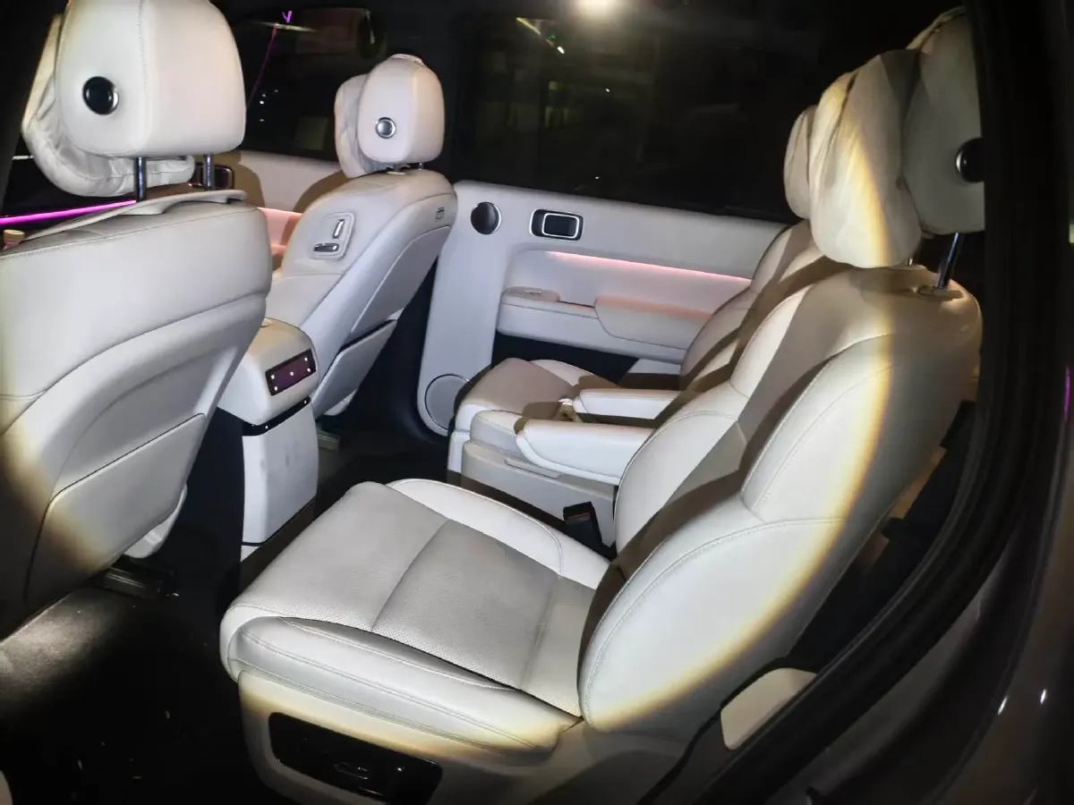 2024 Li L9 Range Extended 154HP REEV 52.3KWH,autocango,china used car exporter,china ev exporter,chinese used car exporter,chinese used ev exporter