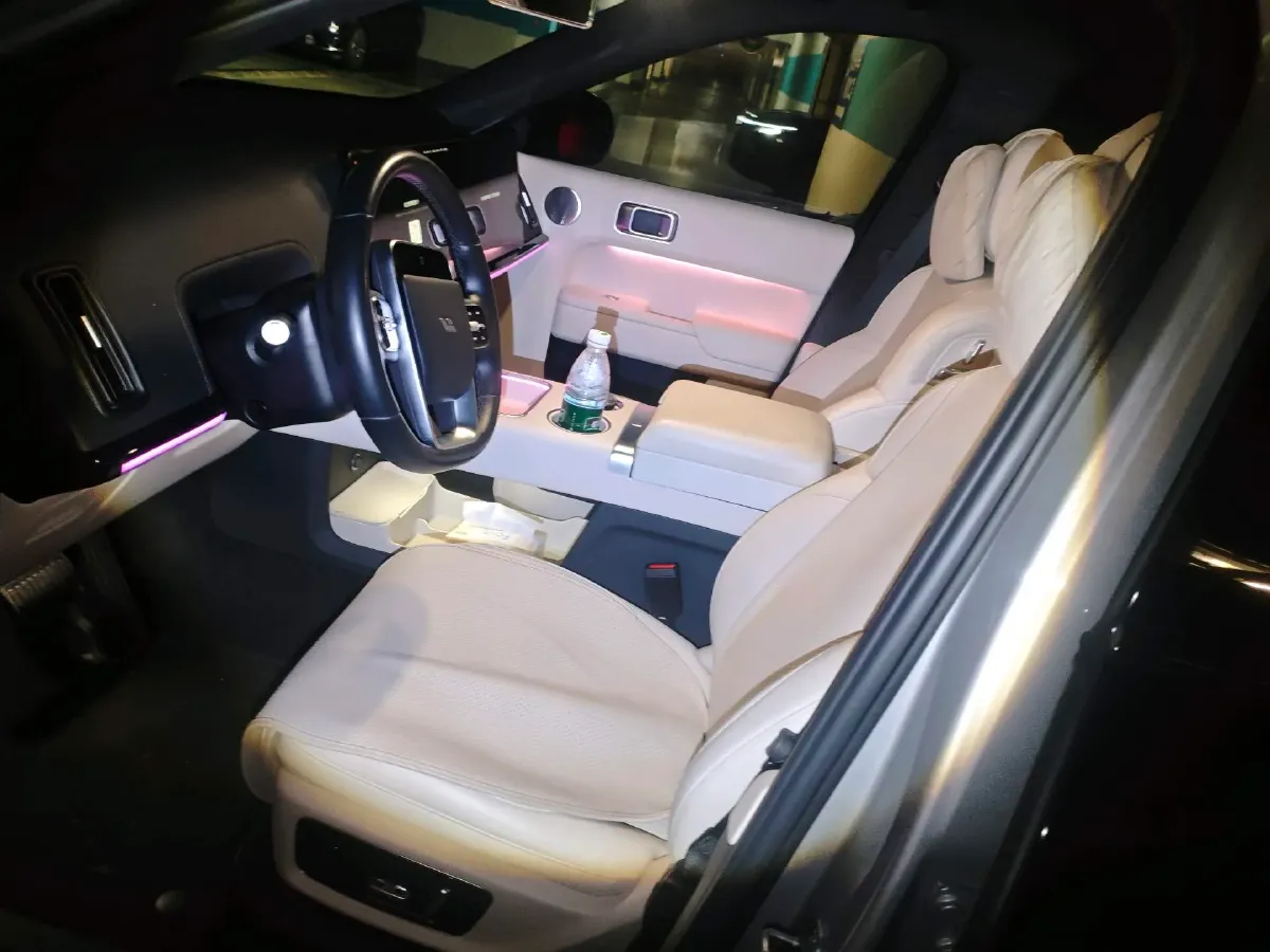 2024 Li L9 Range Extended 154HP REEV 52.3KWH,autocango,china used car exporter,china ev exporter,chinese used car exporter,chinese used ev exporter