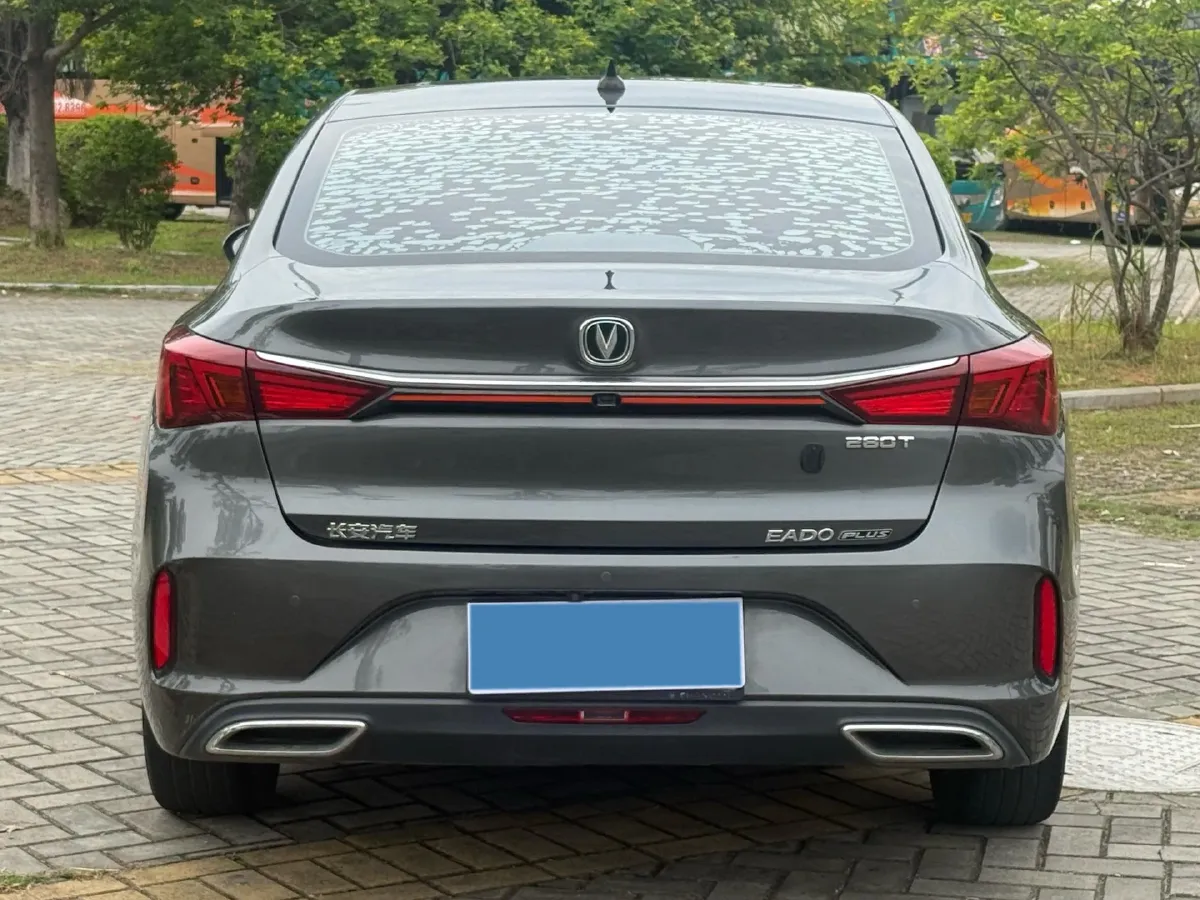 2021 ChangAn Eado 1.4T 160HP L4 7DCT,autocango,china used car exporter,china ev exporter,chinese used car exporter,chinese used ev exporter