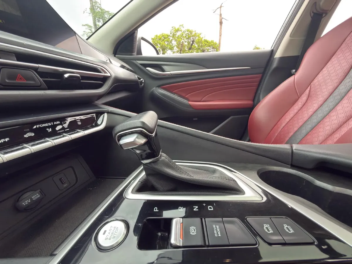 2021 ChangAn Eado 1.4T 160HP L4 7DCT,autocango,china used car exporter,china ev exporter,chinese used car exporter,chinese used ev exporter