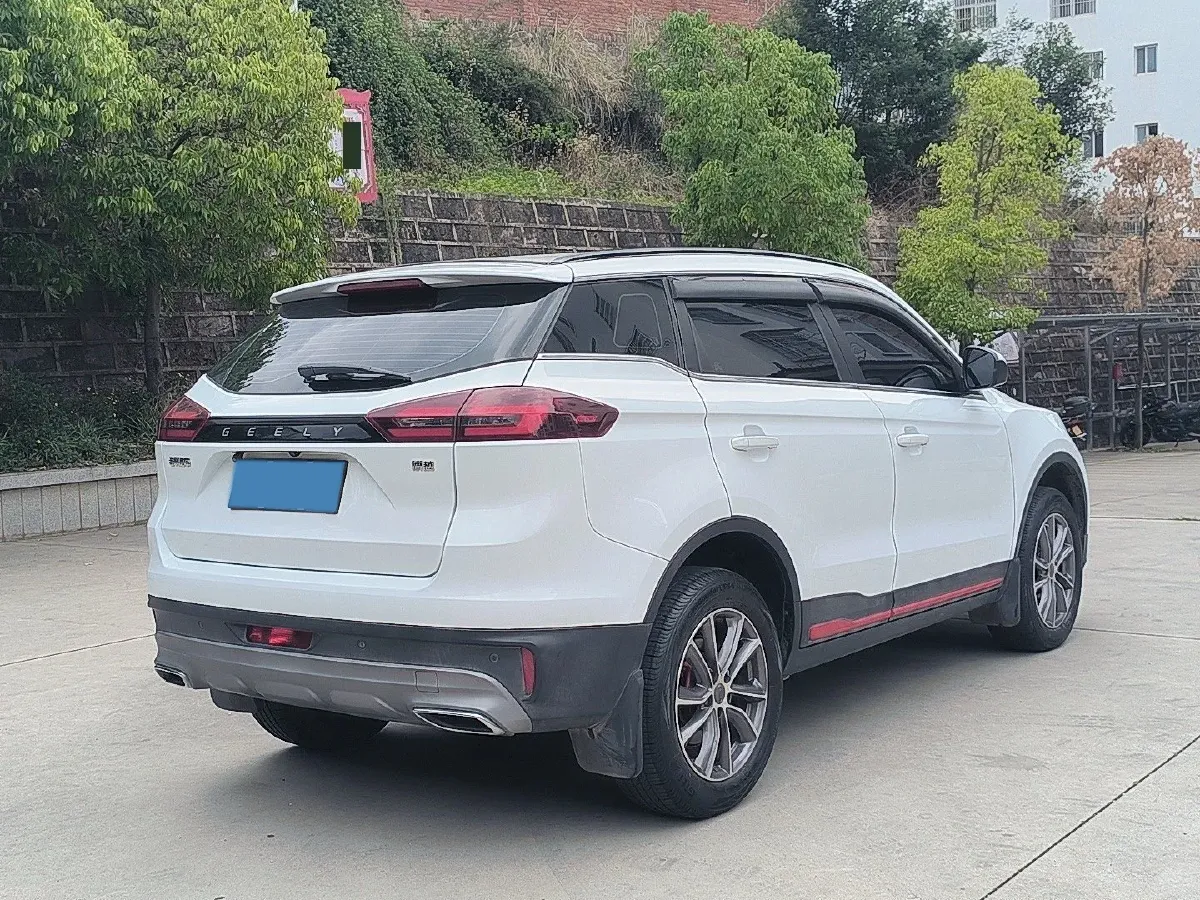 2021 Ford Escort 1.5L 122HP L3 6AT,autocango,china used car exporter,china ev exporter,chinese used car exporter,chinese used ev exporter