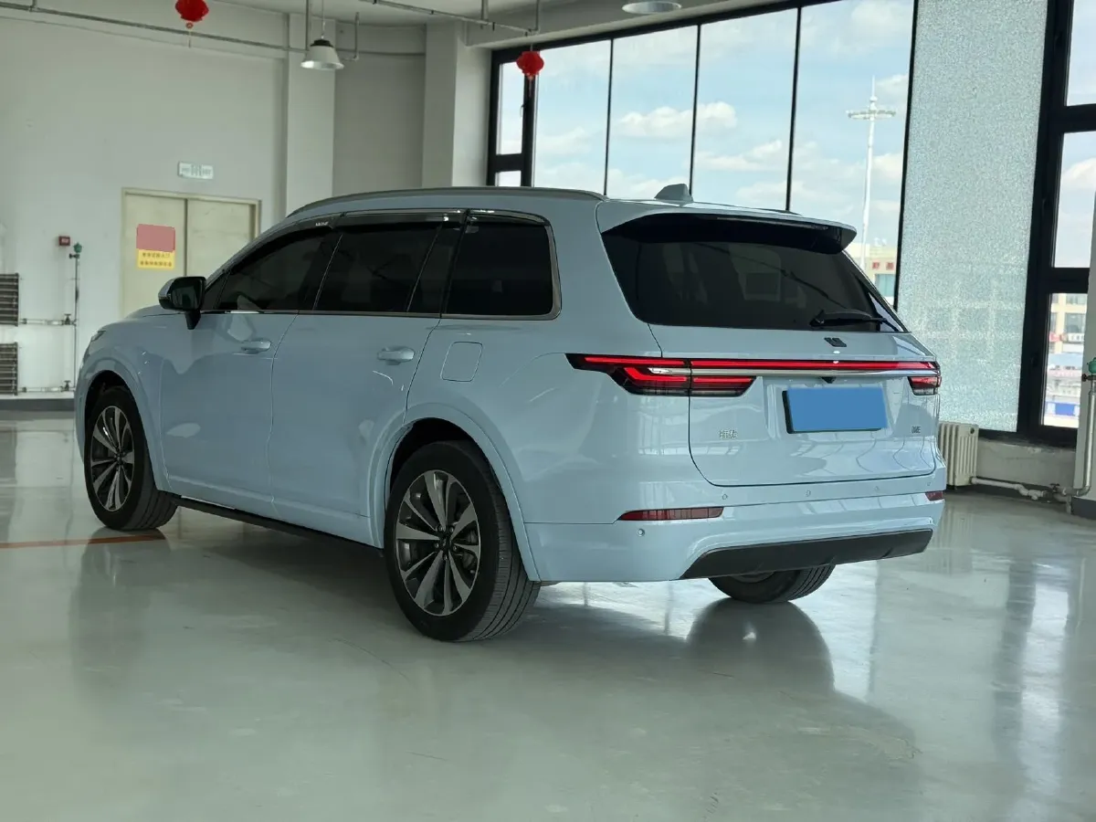 2020 Li ONE Range Extended 131HP REEV 40.5KWH,autocango,china used car exporter,china ev exporter,chinese used car exporter,chinese used ev exporter