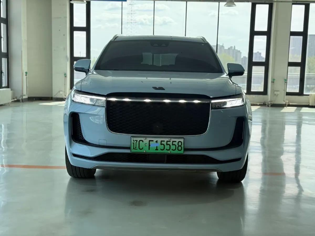 2020 Li ONE Range Extended 131HP REEV 40.5KWH,autocango,china used car exporter,china ev exporter,chinese used car exporter,chinese used ev exporter