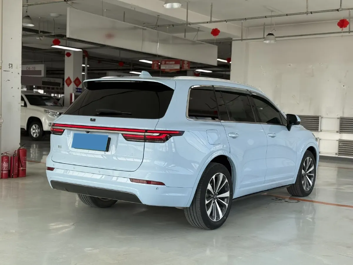 2020 Li ONE Range Extended 131HP REEV 40.5KWH,autocango,china used car exporter,china ev exporter,chinese used car exporter,chinese used ev exporter