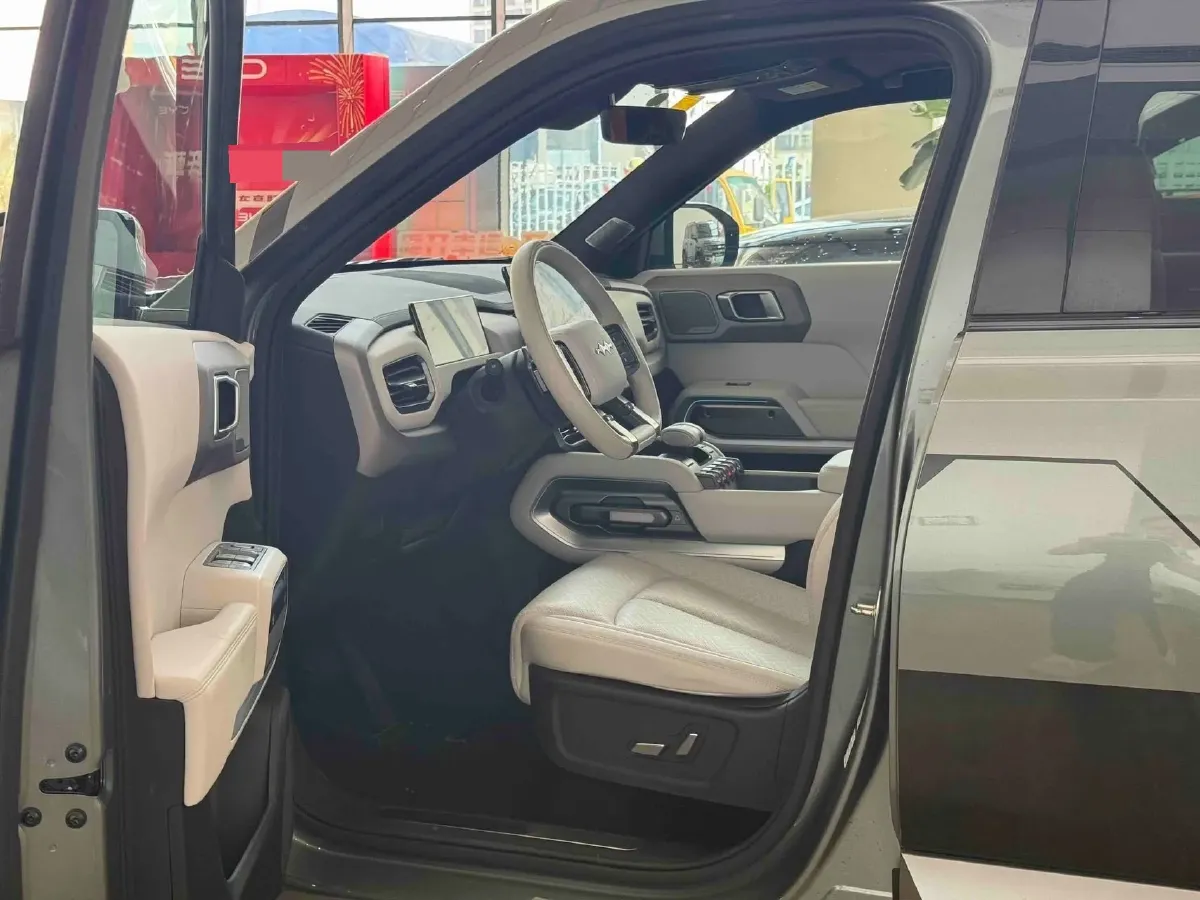 2025 FangChengBao Tai 3 BEV,autocango,china used car exporter,china ev exporter,chinese used car exporter,chinese used ev exporter