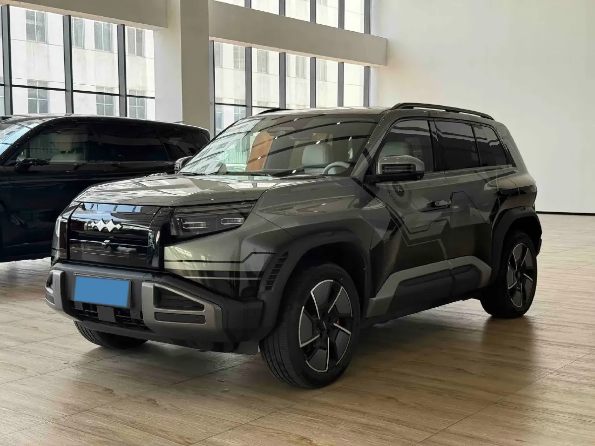 2025 FangChengBao Tai 3 BEV,autocango,china used car exporter,china ev exporter,chinese used car exporter,chinese used ev exporter