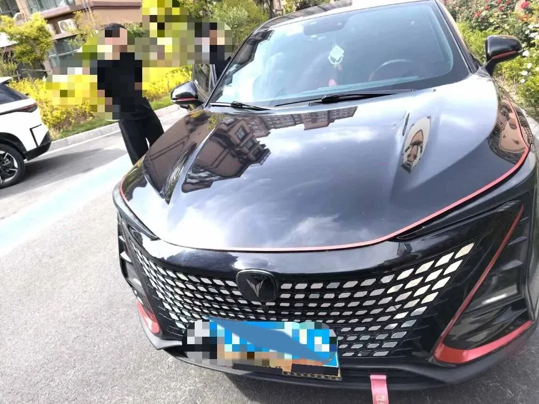 2021 ChangAn UNI-T 1.5T 180HP L4 7DCT,autocango,china used car exporter,china ev exporter,chinese used car exporter,chinese used ev exporter