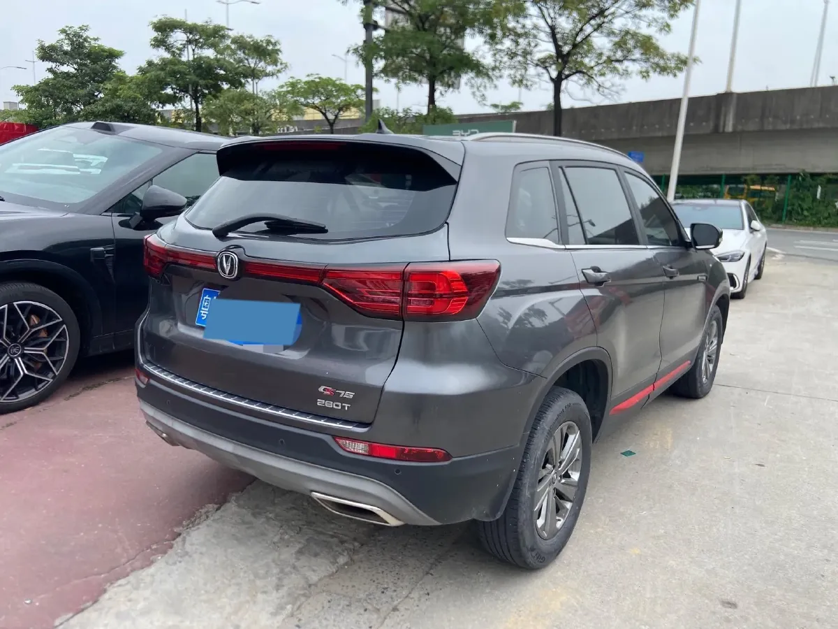 2021 ChangAn CS75 1.5T 178HP L4 7DCT,autocango,china used car exporter,china ev exporter,chinese used car exporter,chinese used ev exporter