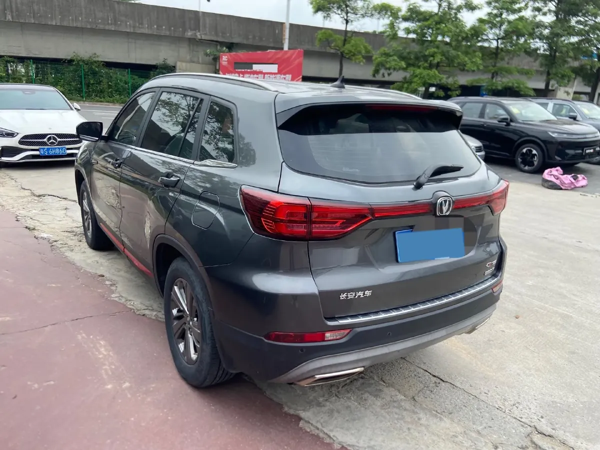 2021 ChangAn CS75 1.5T 178HP L4 7DCT,autocango,china used car exporter,china ev exporter,chinese used car exporter,chinese used ev exporter