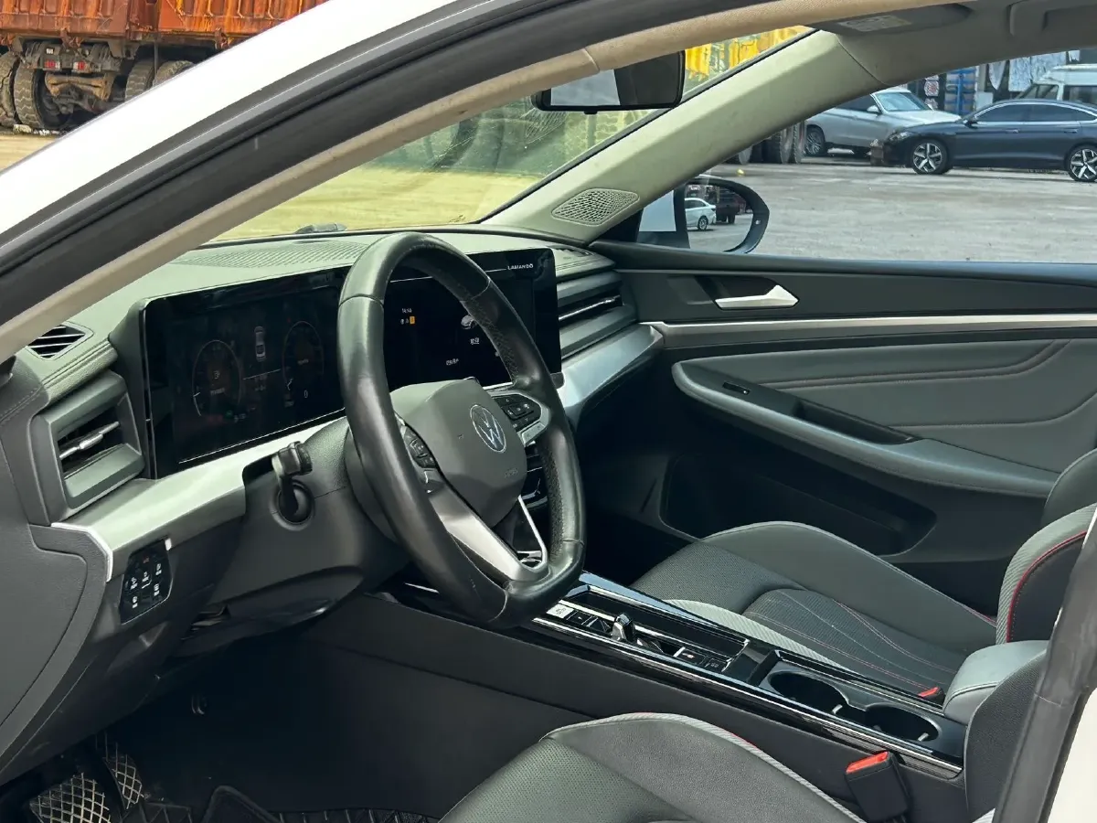 2024 Volkswagen Lamando 1.4T 150HP L4 7DCT,autocango,china used car exporter,china ev exporter,chinese used car exporter,chinese used ev exporter
