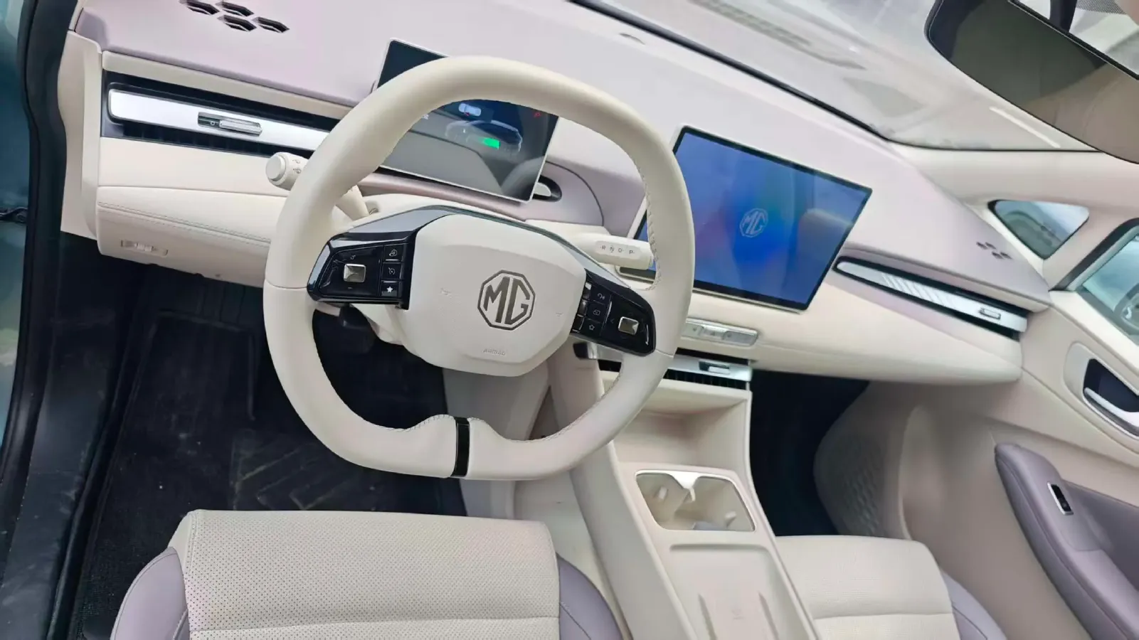 2026 MAXUS DaNa V1 BEV,autocango,china used car exporter,china ev exporter,chinese used car exporter,chinese used ev exporter