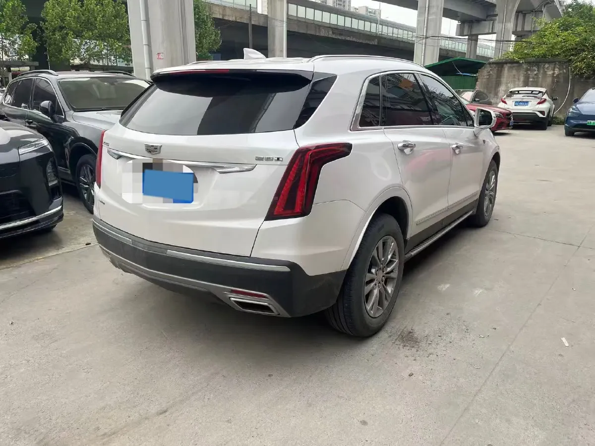 2021 Cadillac XT5 2.0T 237HP L4 9AT,autocango,china used car exporter,china ev exporter,chinese used car exporter,chinese used ev exporter
