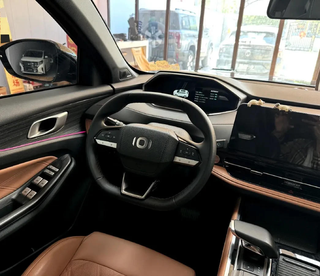 2023 ChangAn QiYuan Q05 Classic 1.5L 110HP L4 E-CVT PHEV 18.99KWH,autocango,china used car exporter,china ev exporter,chinese used car exporter,chinese used ev exporter