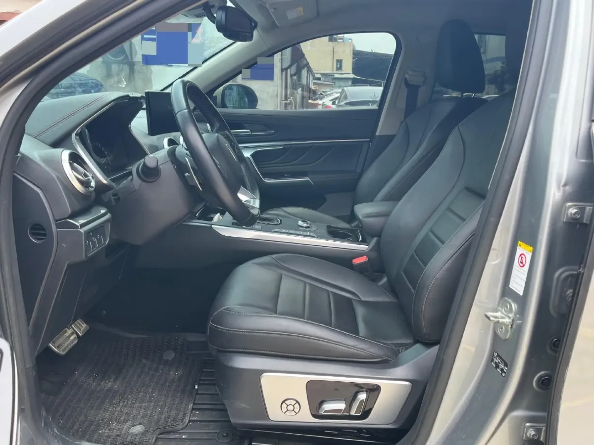 2017 WEY VV5 2.0T 197HP L4 7DCT,autocango,china used car exporter,china ev exporter,chinese used car exporter,chinese used ev exporter