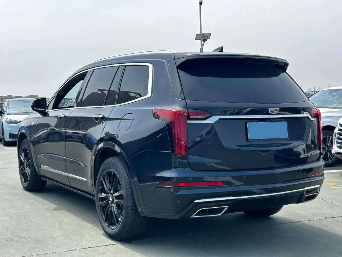 2022 Cadillac XT6 2.0T 237HP L4 9AT,autocango,china used car exporter,china ev exporter,chinese used car exporter,chinese used ev exporter