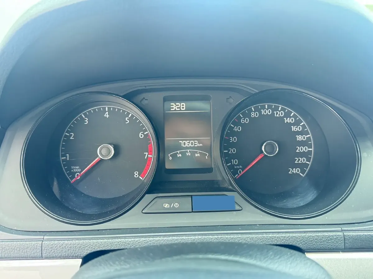 2018 Volkswagen Lavida 1.5L 112HP L4 6AT,autocango,china used car exporter,china ev exporter,chinese used car exporter,chinese used ev exporter