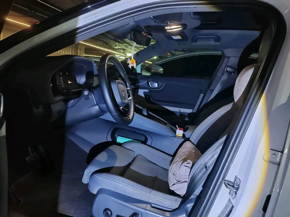 2019 BMW 2 Series 2.0T 184HP L4 8AT,autocango,china used car exporter,china ev exporter,chinese used car exporter,chinese used ev exporter