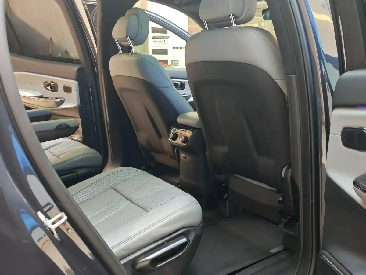 2020 NIO ES8 BEV 100KWH,autocango,china used car exporter,china ev exporter,chinese used car exporter,chinese used ev exporter