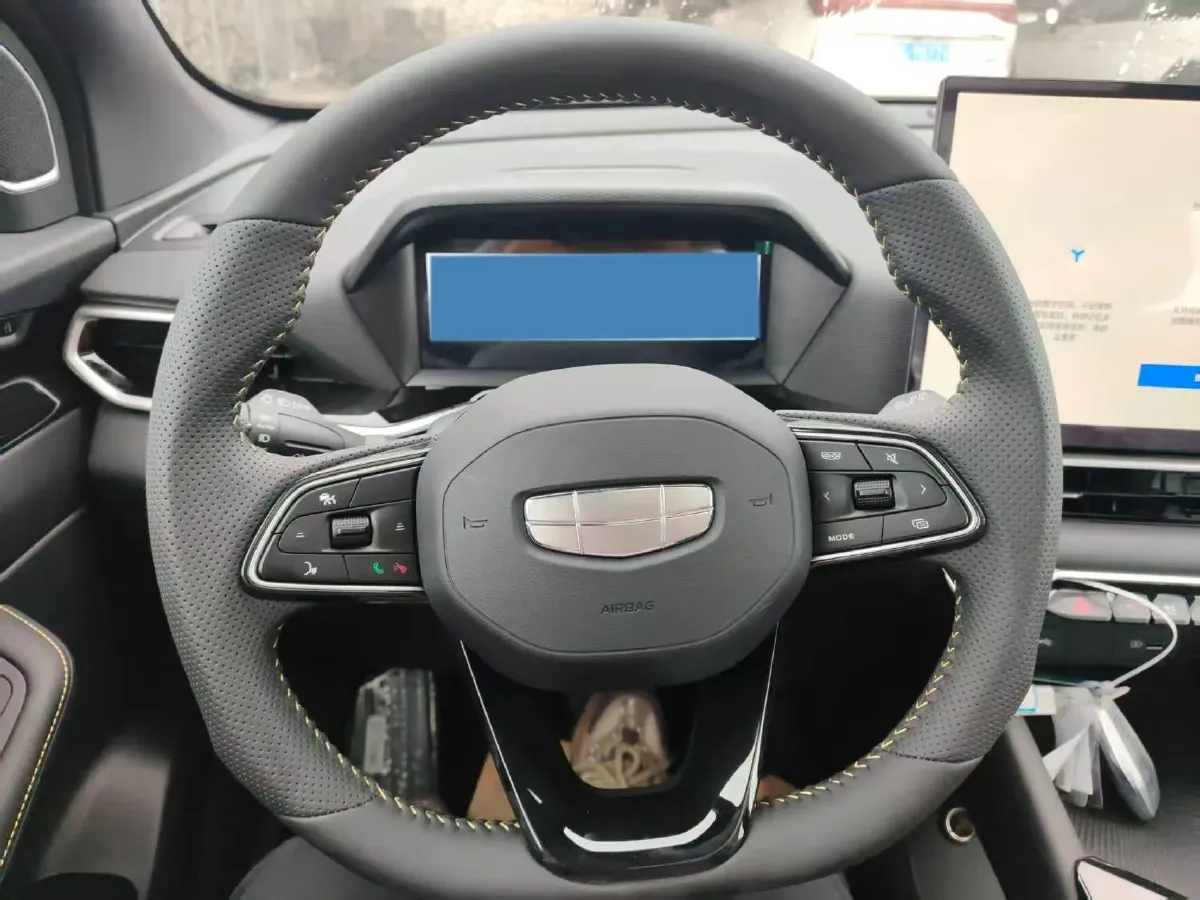 2025 Geely Coolray 1.5T 181HP L4 7DCT,autocango,china used car exporter,china ev exporter,chinese used car exporter,chinese used ev exporter