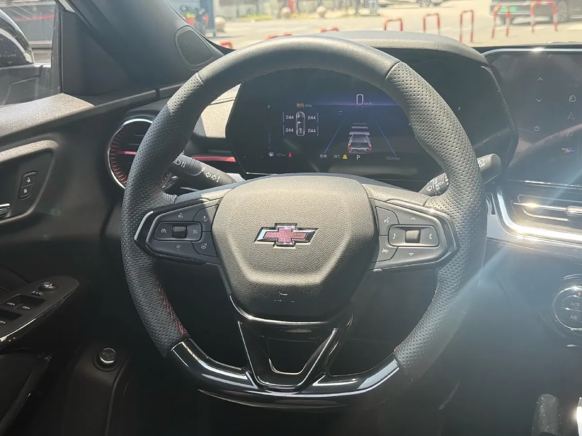 2022 Chevrolet Seeker 1.5T 184HP L4 CVT,autocango,china used car exporter,china ev exporter,chinese used car exporter,chinese used ev exporter