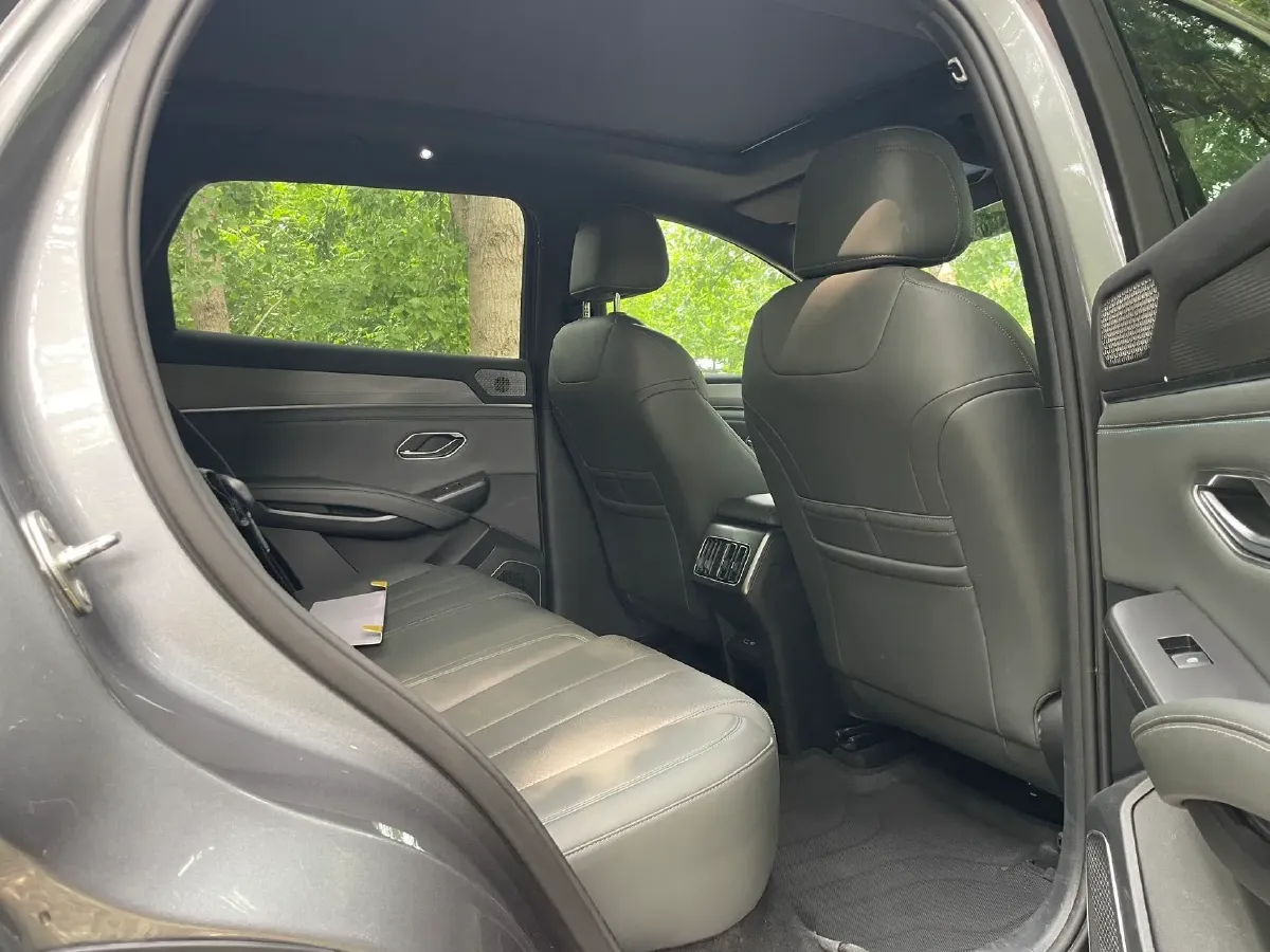 2025 BYD SongL DM-i 1.5L 101HP L4 E-CVT PHEV 18.3KWH,autocango,china used car exporter,china ev exporter,chinese used car exporter,chinese used ev exporter