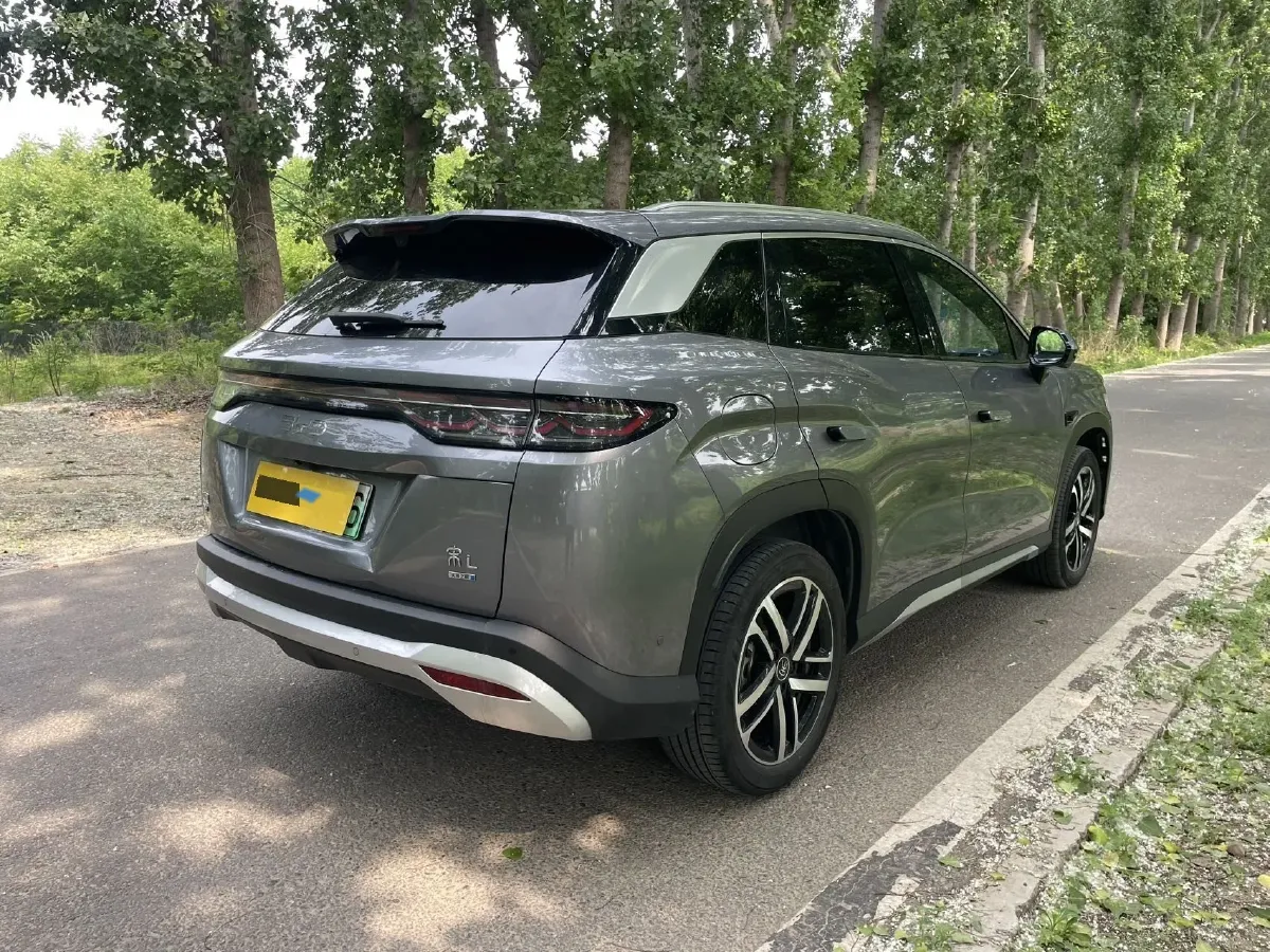 2025 BYD SongL DM-i 1.5L 101HP L4 E-CVT PHEV 18.3KWH,autocango,china used car exporter,china ev exporter,chinese used car exporter,chinese used ev exporter