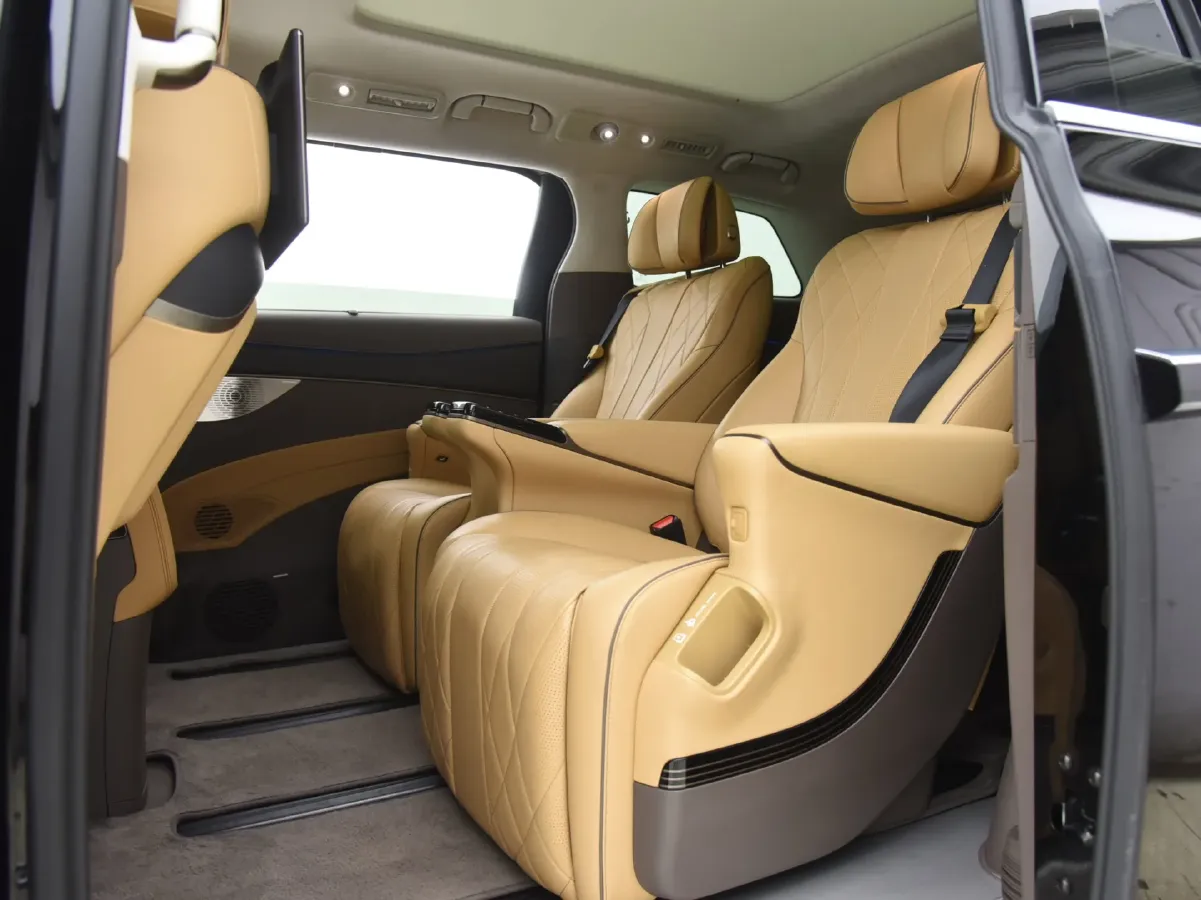 2024 Denza D9 1.5T 139HP L4 E-CVT PHEV 40KWH,autocango,china used car exporter,china ev exporter,chinese used car exporter,chinese used ev exporter