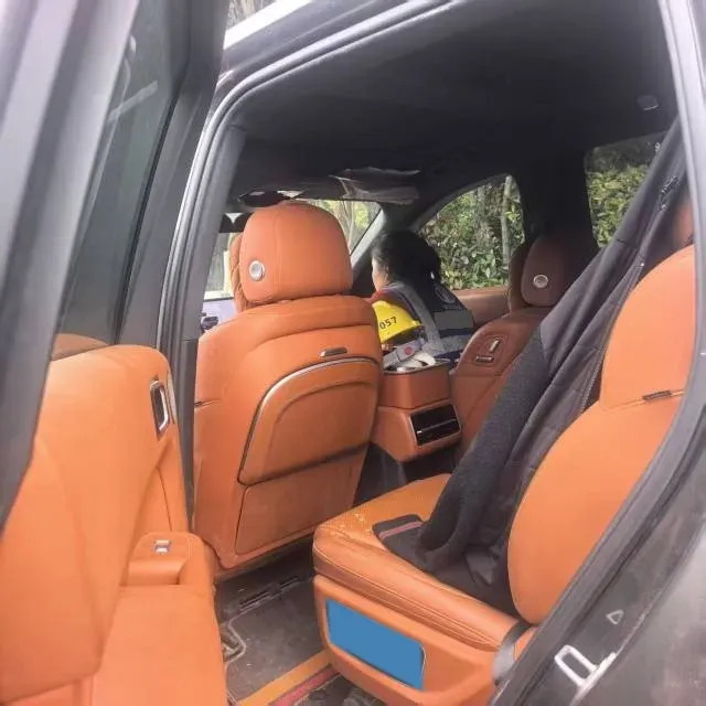 2023 Li L8 Range Extended 154HP REEV 40.9KWH,autocango,china used car exporter,china ev exporter,chinese used car exporter,chinese used ev exporter