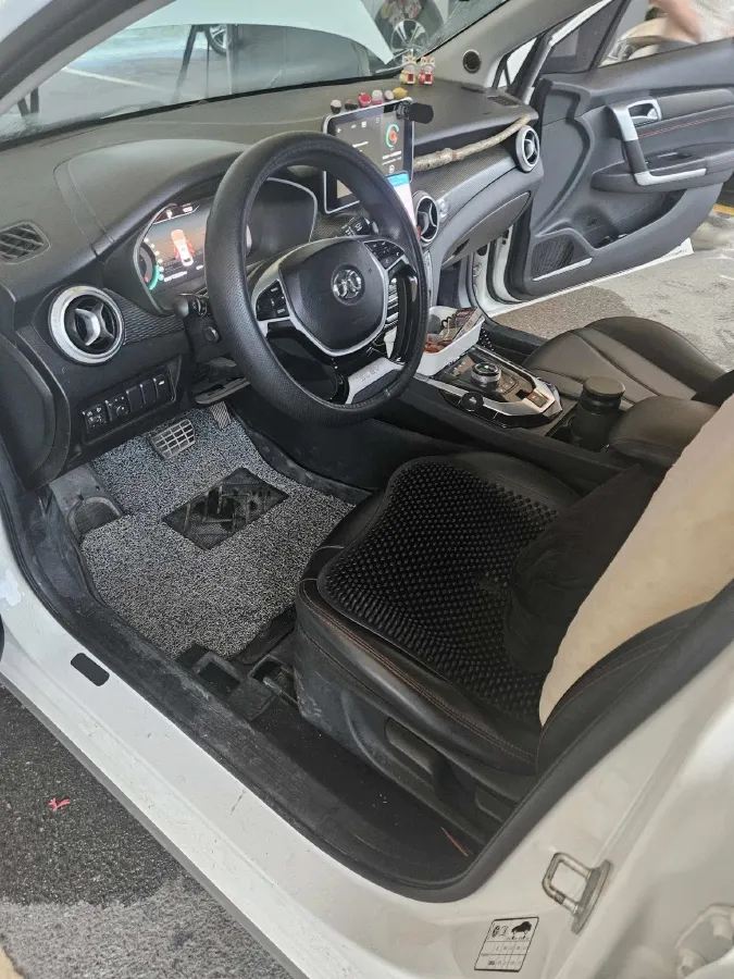 2018 BeiJing Auto EU5 BEV 53.66KWH,autocango,china used car exporter,china ev exporter,chinese used car exporter,chinese used ev exporter