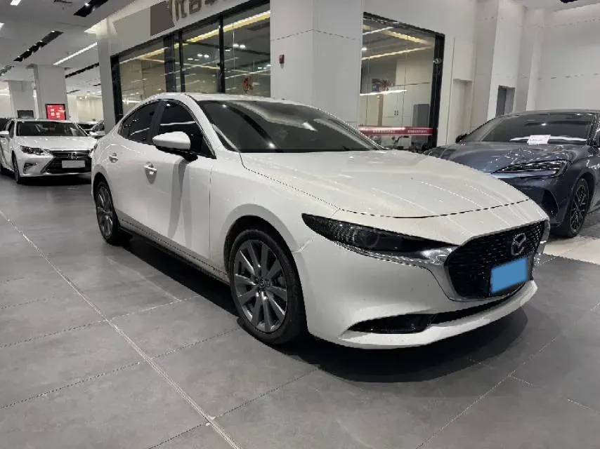 2023 Mazda 3 Axela 2.0L 158HP L4 6AT,autocango,china used car exporter,china ev exporter,chinese used car exporter,chinese used ev exporter